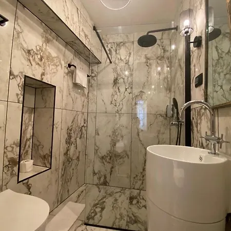 Andio Alojamento de Acomodação e Pequeno-almoço 4*